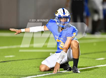 Thumbnail 3 in Glenn @ Pflugerville photogallery.