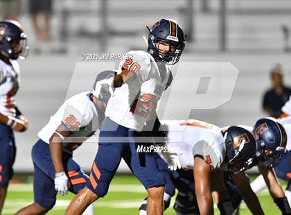Thumbnail 1 in Glenn @ Pflugerville photogallery.
