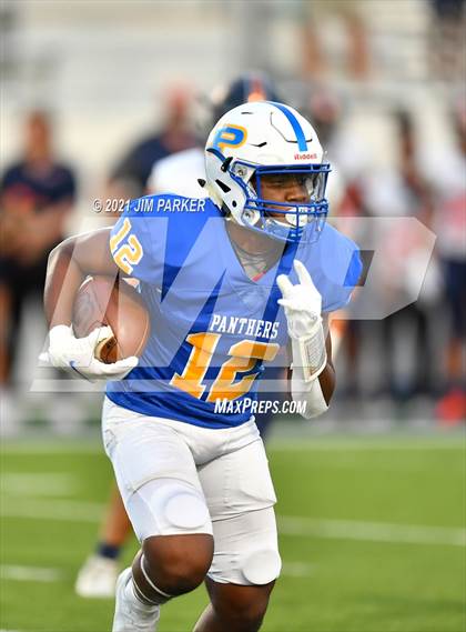 Thumbnail 1 in Glenn @ Pflugerville photogallery.