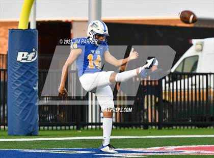 Thumbnail 2 in Glenn @ Pflugerville photogallery.