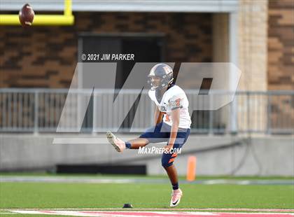 Thumbnail 1 in Glenn @ Pflugerville photogallery.