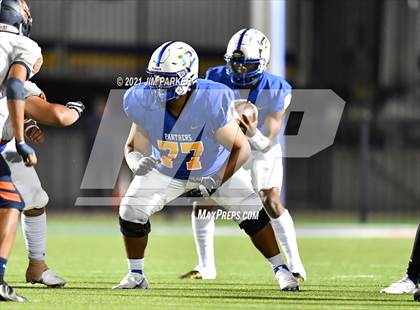 Thumbnail 1 in Glenn @ Pflugerville photogallery.