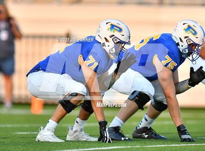 Thumbnail 1 in Glenn @ Pflugerville photogallery.