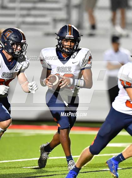 Thumbnail 2 in Glenn @ Pflugerville photogallery.