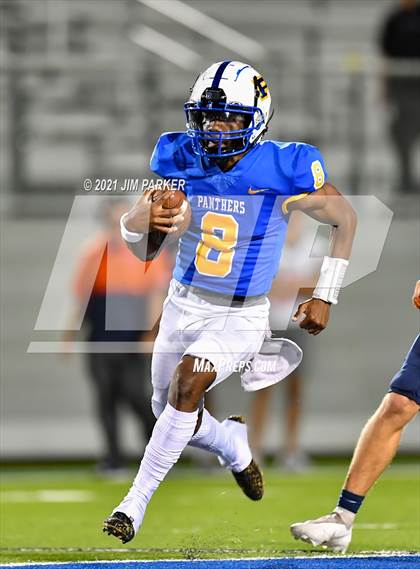 Thumbnail 3 in Glenn @ Pflugerville photogallery.