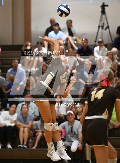Thumbnail 1 in Metairie Park Country Day @ Mount Carmel Academy (JV) photogallery.