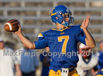 Thumbnail 1 in DeMatha vs. Loyola Blakefield (I-95 Kickoff Classic) photogallery.