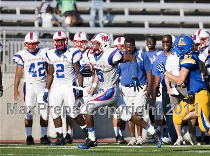 Thumbnail 3 in DeMatha vs. Loyola Blakefield (I-95 Kickoff Classic) photogallery.
