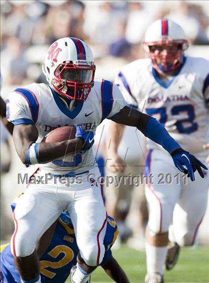 Thumbnail 1 in DeMatha vs. Loyola Blakefield (I-95 Kickoff Classic) photogallery.