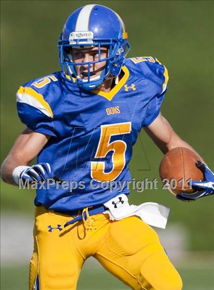 Thumbnail 1 in DeMatha vs. Loyola Blakefield (I-95 Kickoff Classic) photogallery.