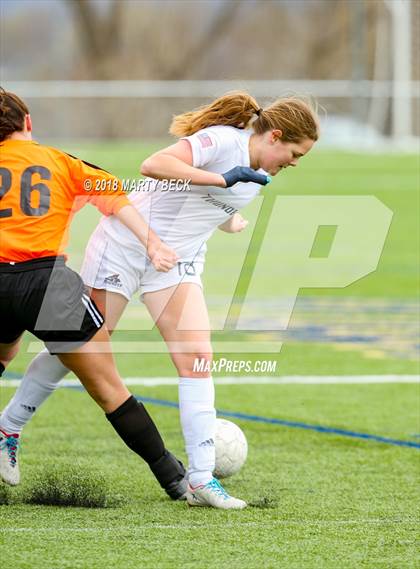 Thumbnail 3 in St James Academy vs. Waynesville (Helias Invitational) photogallery.