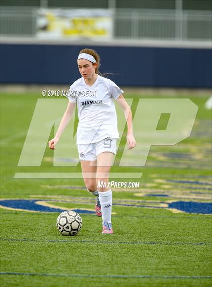 Thumbnail 2 in St James Academy vs. Waynesville (Helias Invitational) photogallery.