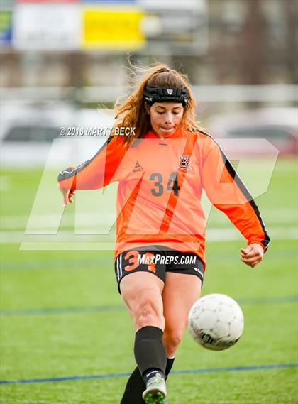 Thumbnail 2 in St James Academy vs. Waynesville (Helias Invitational) photogallery.
