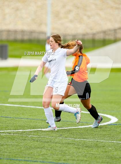 Thumbnail 3 in St James Academy vs. Waynesville (Helias Invitational) photogallery.
