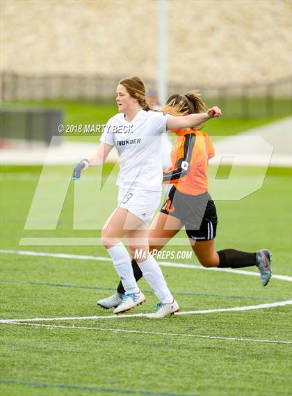 Thumbnail 2 in St James Academy vs. Waynesville (Helias Invitational) photogallery.