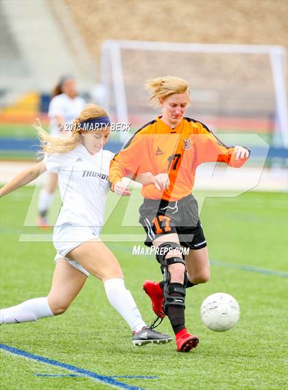 Thumbnail 2 in St James Academy vs. Waynesville (Helias Invitational) photogallery.
