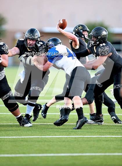 Thumbnail 2 in Byron Nelson vs Fossil Ridge photogallery.