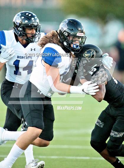 Thumbnail 3 in Byron Nelson vs Fossil Ridge photogallery.