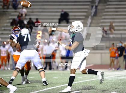Thumbnail 3 in Grand Oaks @ Kingwood Park photogallery.
