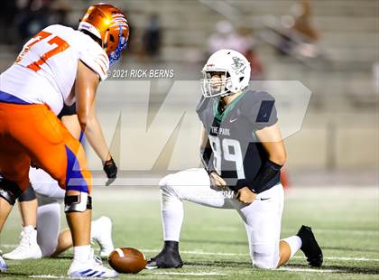 Thumbnail 2 in Grand Oaks @ Kingwood Park photogallery.