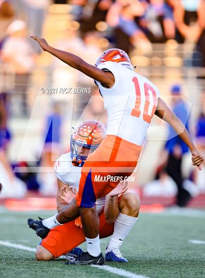 Thumbnail 3 in Grand Oaks @ Kingwood Park photogallery.