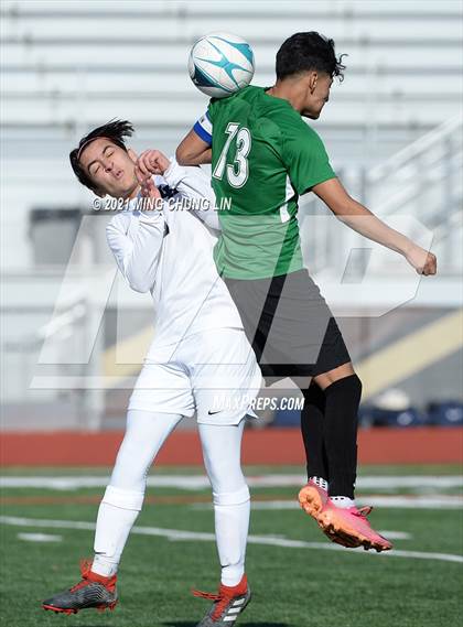 Thumbnail 3 in Laguna Hills vs. Costa Mesa (Hawks Invitational) photogallery.