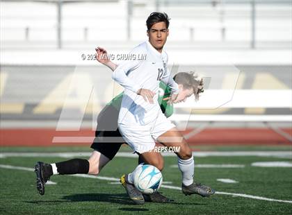 Thumbnail 3 in Laguna Hills vs. Costa Mesa (Hawks Invitational) photogallery.
