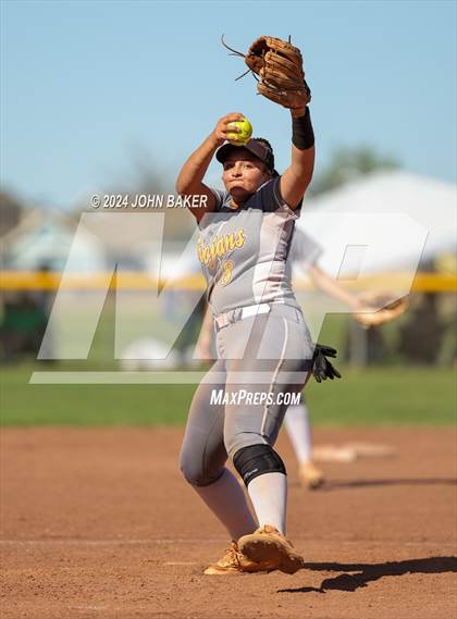 Thumbnail 3 in Churchill County vs. Pahrump Valley (NIAA 3A State Winners Semifinals) photogallery.