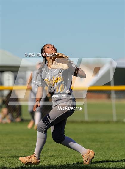 Thumbnail 1 in Churchill County vs. Pahrump Valley (NIAA 3A State Winners Semifinals) photogallery.