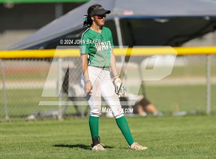 Thumbnail 3 in Churchill County vs. Pahrump Valley (NIAA 3A State Winners Semifinals) photogallery.