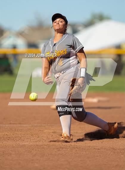 Thumbnail 3 in Churchill County vs. Pahrump Valley (NIAA 3A State Winners Semifinals) photogallery.