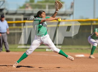 Thumbnail 1 in Churchill County vs. Pahrump Valley (NIAA 3A State Winners Semifinals) photogallery.