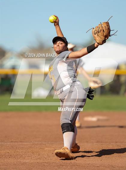 Thumbnail 1 in Churchill County vs. Pahrump Valley (NIAA 3A State Winners Semifinals) photogallery.