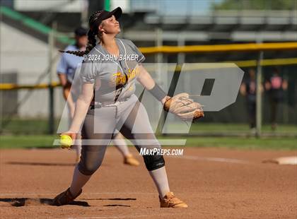 Thumbnail 1 in Churchill County vs. Pahrump Valley (NIAA 3A State Winners Semifinals) photogallery.