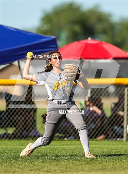 Thumbnail 2 in Churchill County vs. Pahrump Valley (NIAA 3A State Winners Semifinals) photogallery.