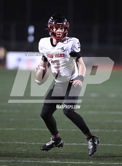 Thumbnail 2 in Palos Verdes vs. Foothill (CIF SS D5 Semifinal) photogallery.
