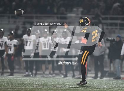 Thumbnail 3 in Palos Verdes vs. Foothill (CIF SS D5 Semifinal) photogallery.