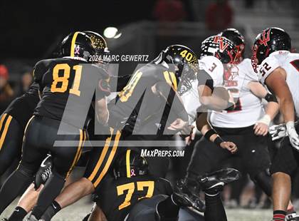 Thumbnail 2 in Palos Verdes vs. Foothill (CIF SS D5 Semifinal) photogallery.