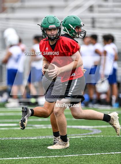 Thumbnail 2 in West Stanly vs Montgomery Central (7 on 7) photogallery.
