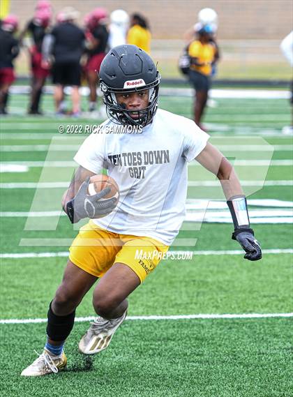 Thumbnail 2 in West Stanly vs Montgomery Central (7 on 7) photogallery.