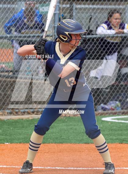 Thumbnail 2 in DeSoto Central vs Arlington (Morris Hunter Tournament) photogallery.