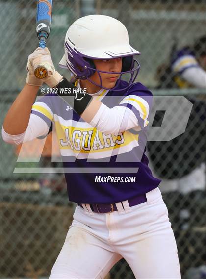 Thumbnail 3 in DeSoto Central vs Arlington (Morris Hunter Tournament) photogallery.