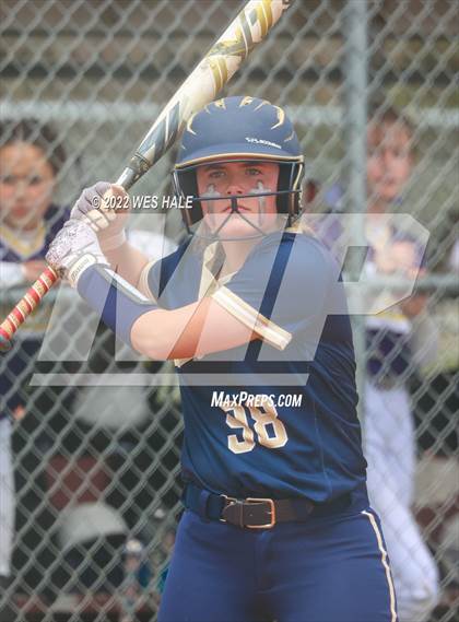 Thumbnail 1 in DeSoto Central vs Arlington (Morris Hunter Tournament) photogallery.