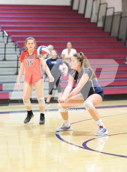 Thumbnail 2 in Tesoro vs. Foothill (OC Varsity Classic) photogallery.