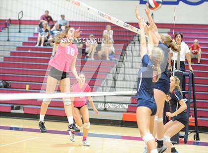 Thumbnail 1 in Tesoro vs. Foothill (OC Varsity Classic) photogallery.