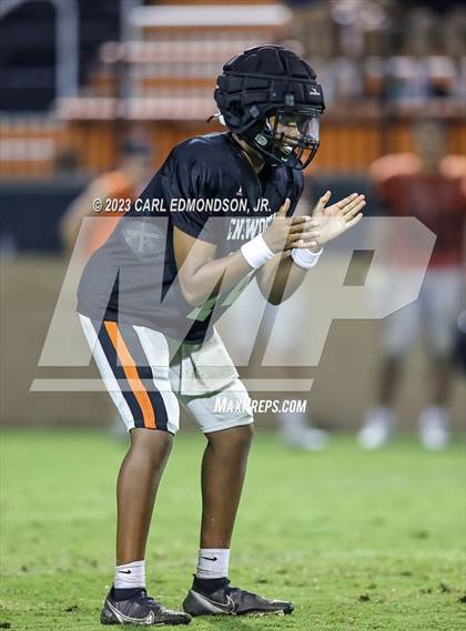 Thumbnail 1 in Cane Ridge vs Ensworth (scrimmage) photogallery.
