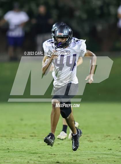 Thumbnail 2 in Cane Ridge vs Ensworth (scrimmage) photogallery.