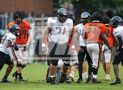 Thumbnail 1 in Cane Ridge vs Ensworth (scrimmage) photogallery.