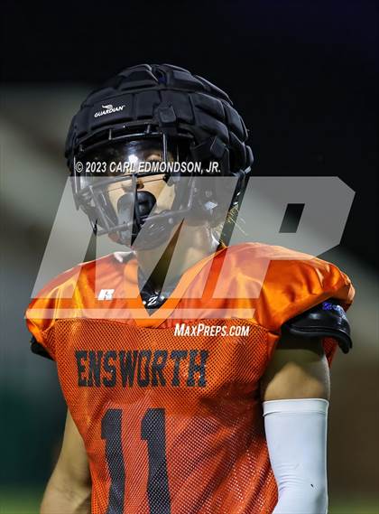 Thumbnail 1 in Cane Ridge vs Ensworth (scrimmage) photogallery.