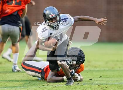 Thumbnail 1 in Cane Ridge vs Ensworth (scrimmage) photogallery.